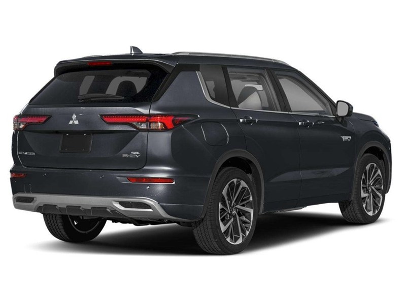 Black Diamond Premium Finish 2026 Mitsubishi Outlander Plug-In Hybrid GT S-AWC
