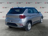 TYPHOON SILVER 2023 Hyundai Venue Preferred w/Two-Tone