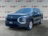 GRAPHITE GREY 2025 Mitsubishi Outlander ES