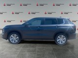 2025 Mitsubishi Outlander ES