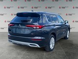 GRAPHITE GREY 2024 Mitsubishi Outlander LE