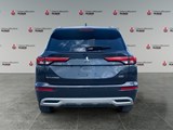 GRAPHITE GREY 2024 Mitsubishi Outlander LE
