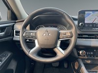 2023 Mitsubishi Outlander LE S-AWC
