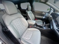 2023 Kia Sportage X-Line Limited AWD w/Green Interior