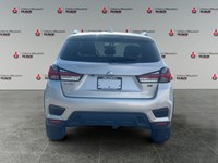 2022 Mitsubishi RVR SEL AWC