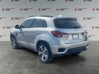 2022 Mitsubishi RVR SEL AWC