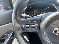 2017 Kia Sedona 4dr Wgn L