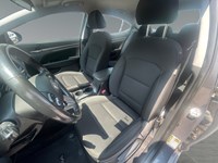 2020 Hyundai Elantra Preferred IVT