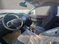 2025 Mitsubishi RVR ES FWD