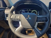 2025 Mitsubishi Outlander Plug-In Hybrid SE S-AWC