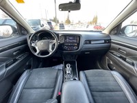 2018 Mitsubishi Outlander Plug-In Hybrid SE S-AWC