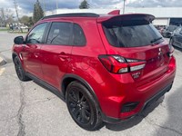 2023 Mitsubishi RVR LE AWC