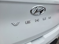 2021 Hyundai Venue Trend IVT