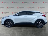 2022 Toyota C-HR XLE Premium FWD