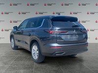 2025 Mitsubishi Outlander ES S-AWC
