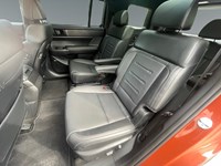 2025 Hyundai Santa Fe Ultimate Calligraphy AWD