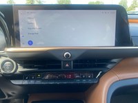 OXYGEN WHITE 2025 Toyota Crown Signia Limited AWD