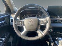 2025 Mitsubishi Outlander ES S-AWC