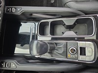 2023 Kia Telluride SX Limited AWD w/Black Interior