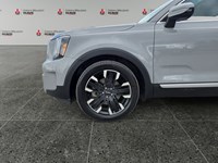 2023 Kia Telluride SX Limited AWD w/Black Interior