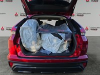 RED DIAMOND 2023 Mitsubishi Eclipse Cross ES S-AWC