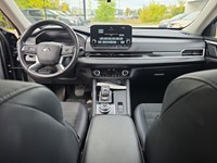 BLACK DIAMOND 2024 Mitsubishi Outlander LE S-AWC