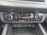 BLACK DIAMOND 2024 Mitsubishi Outlander SE S-AWC