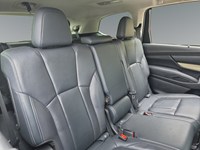 CRYSTAL BLACK S 2019 Subaru Ascent Limited 8-Passenger