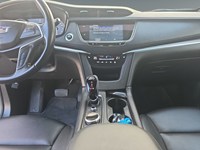 ARGENT SILVER M 2023 Cadillac XT5 AWD 4dr Luxury