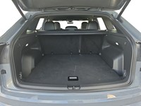 PURE GRAY 2025 Volkswagen Atlas Cross Sport Comfortline R-Line Black Edition 2.0 TSI 4MOTION