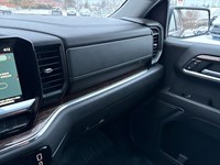 2022 GMC Sierra 1500 4WD Crew Cab 147" SLE