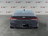 2022 Hyundai Elantra Preferred IVT