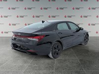 2022 Hyundai Elantra Preferred IVT