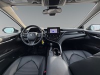 2024 Toyota Camry SE Auto