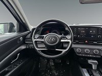 2022 Hyundai Elantra Preferred IVT