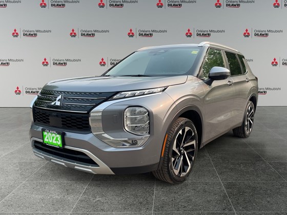 2023 Mitsubishi Outlander LE