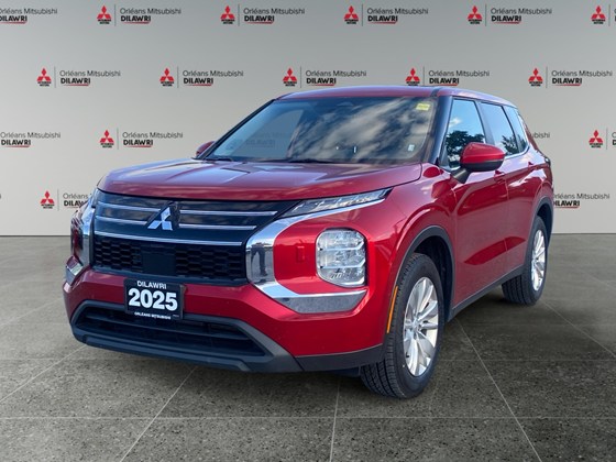 2025 Mitsubishi Outlander ES