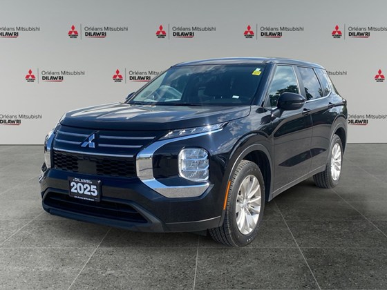 2025 Mitsubishi Outlander ES