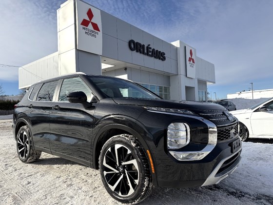 2023 Mitsubishi Outlander SEL