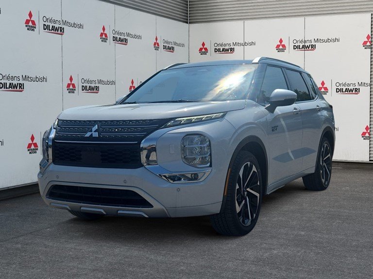 2025 Outlander Plug-In Hybrid 142091 Ottawa