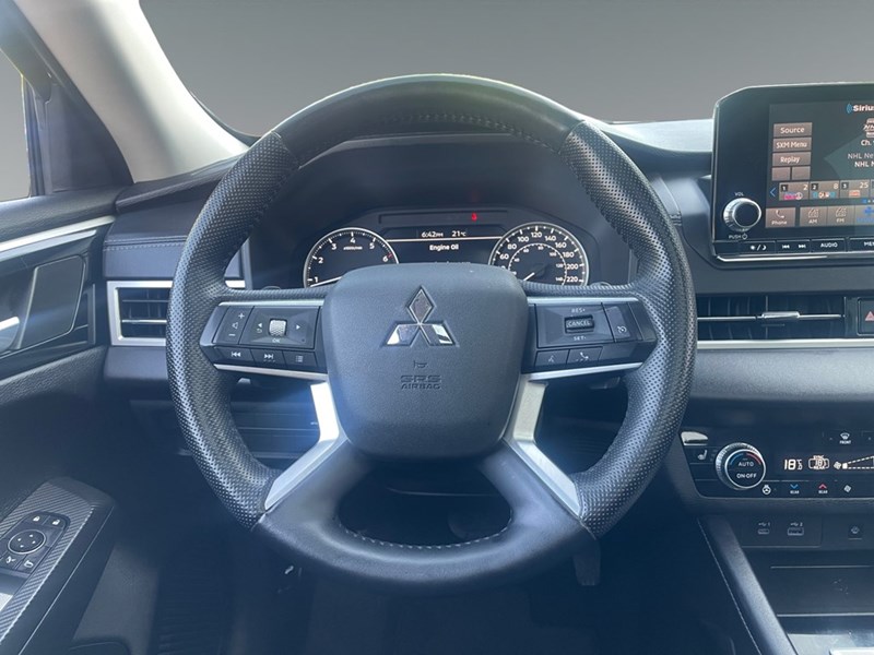 2022 Mitsubishi Outlander SE S-AWC
