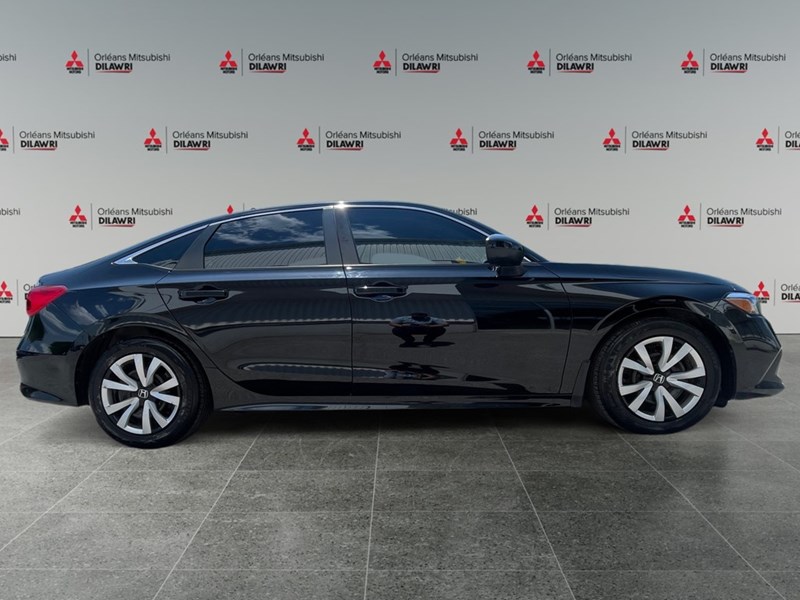 2022 Honda Civic LX CVT