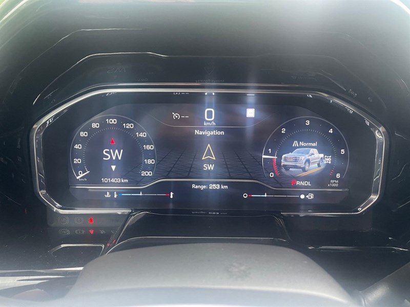 2022 GMC Sierra 1500 4WD Crew Cab 147" SLE
