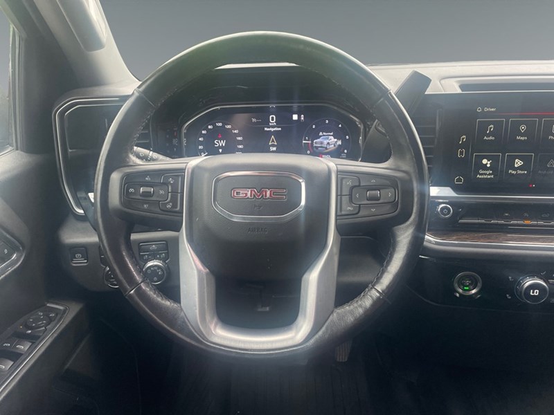 2022 GMC Sierra 1500 4WD Crew Cab 147" SLE