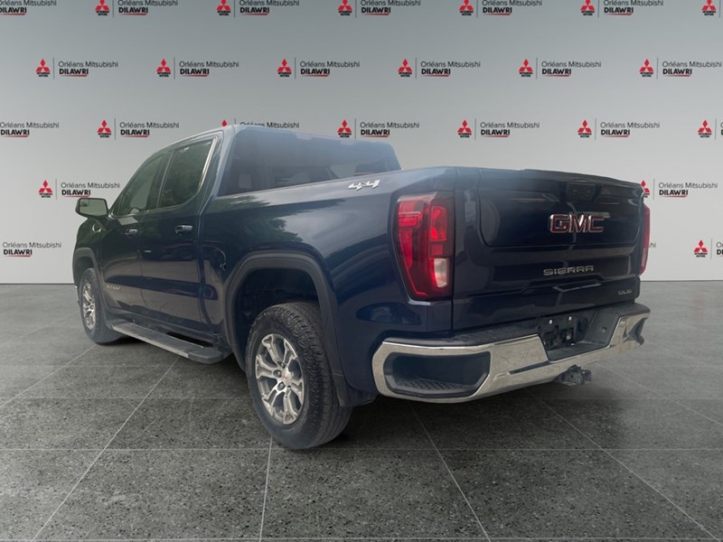 2022 GMC Sierra 1500 4WD Crew Cab 147" SLE