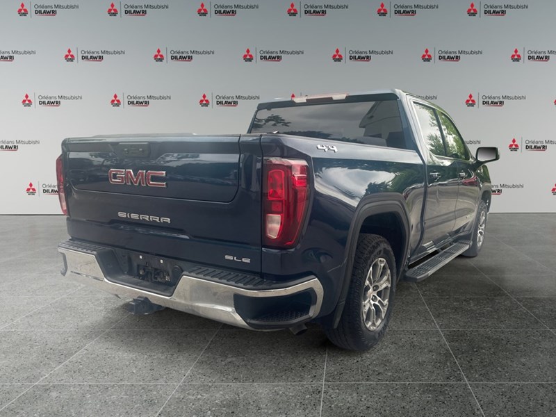 2022 GMC Sierra 1500 4WD Crew Cab 147" SLE
