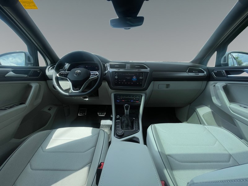 2024 Volkswagen Tiguan Highline R-Line 4MOTION