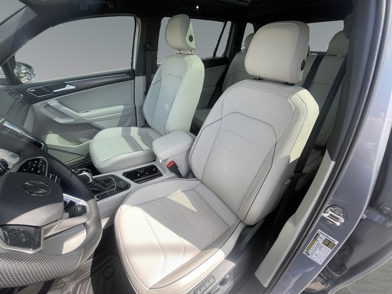 2024 Volkswagen Tiguan Highline R-Line 4MOTION