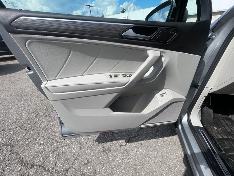 2024 Volkswagen Tiguan Highline R-Line 4MOTION