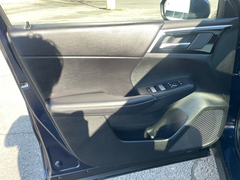 2024 Mitsubishi Outlander LE S-AWC